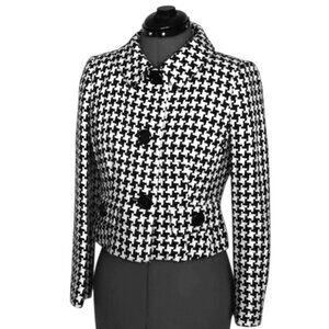 $290 Liz Claiborne Black/ Ivory Houndstooth Jacket Size 10